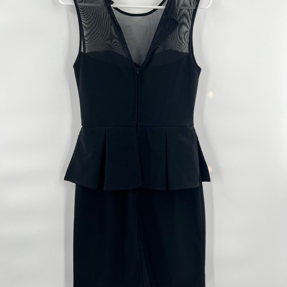 Bisou Bisou Michele Bohbot black sleeveless peplum dress size 6 - Picture 6 of 9
